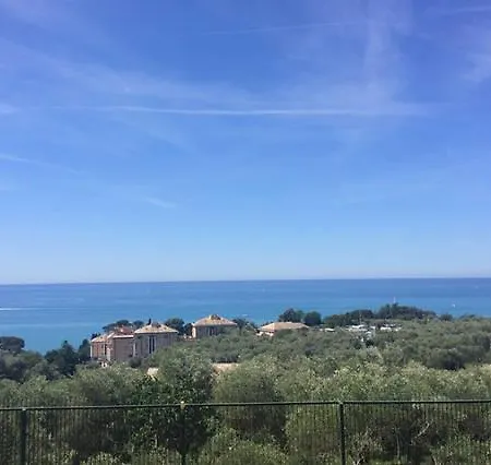 Casa Carlotta *